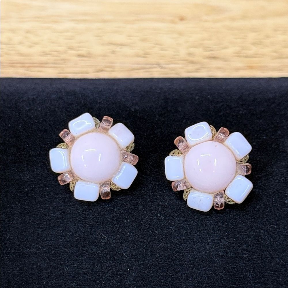 Vintage Chic Pastel Pink Stone Clip on Earrings